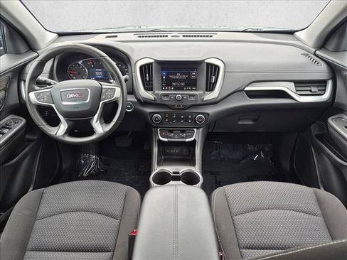 Used 2022 GMC Terrain SLE FWD image 17