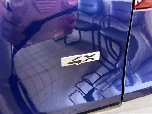 Used 2025 Kia Seltos EX w/ EX Sunroof Package AWD/4WD image 19