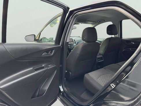 Used 2021 Chevrolet Equinox LT AWD/4WD image 14