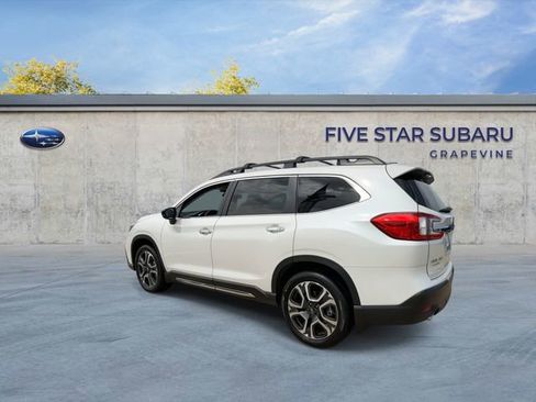 Used 2025 Subaru Ascent Touring AWD/4WD image 6
