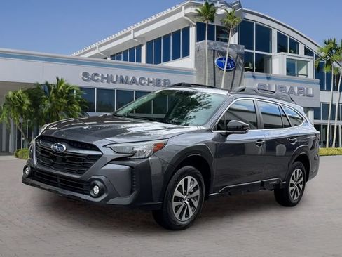 Certified 2025 Subaru Outback Premium AWD/4WD image 3