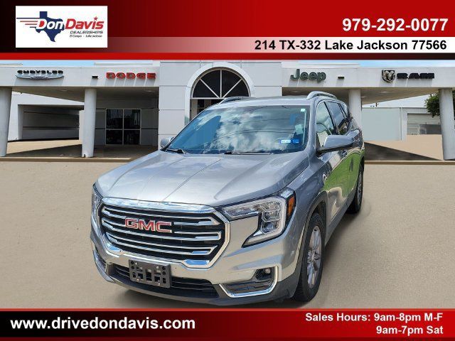Used 2023 GMC Terrain SLT FWD image 1