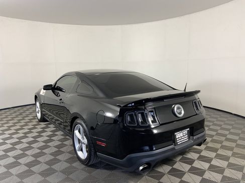 Used 2012 Ford Mustang GT image 6