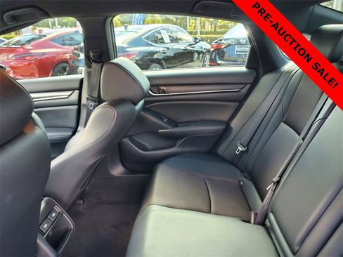 Used 2022 Honda Accord Sport image 11
