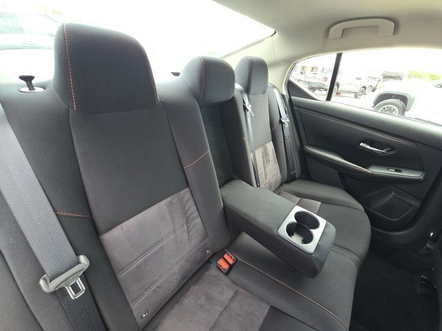 Used 2024 Nissan Sentra SR FWD image 14