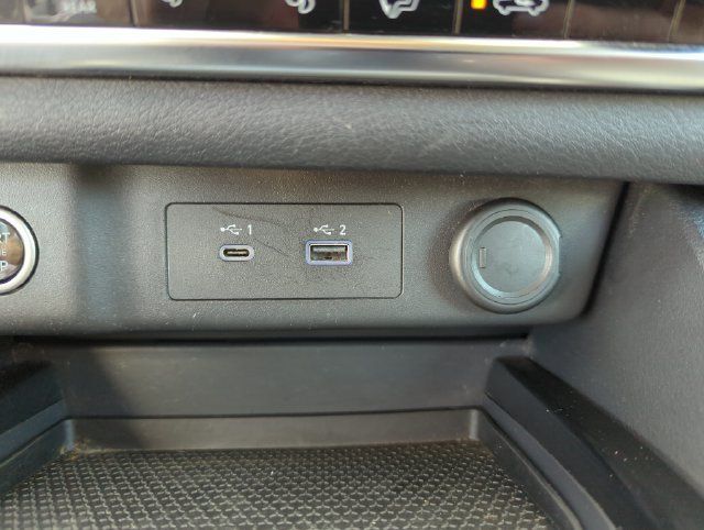 Certified 2021 Nissan Rogue SV FWD image 38