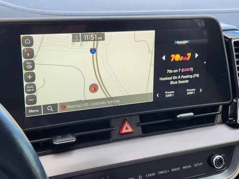 Used 2023 Kia Sportage EX image 7