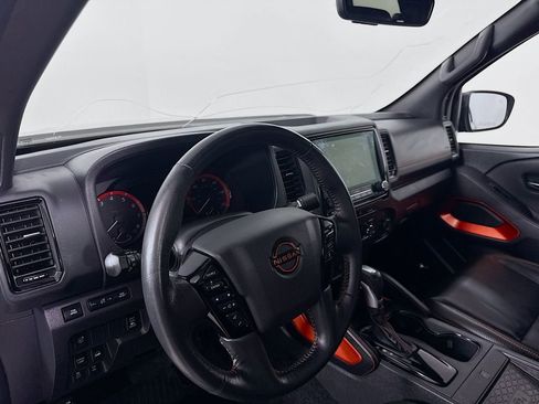 Used 2023 Nissan Frontier PRO-4X w/ Pro-4X Premium Package image 9