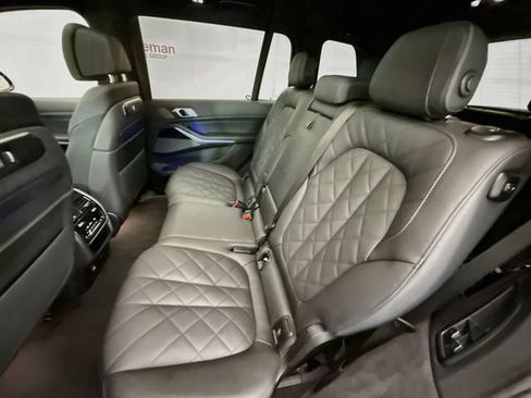 Used 2026 BMW X7 xDrive40i w/ M Sport Package AWD/4WD image 25