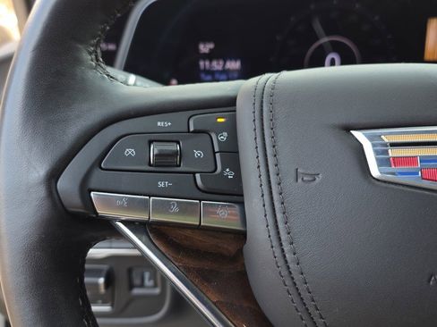 Certified 2022 Cadillac Escalade ESV Sport Platinum image 30