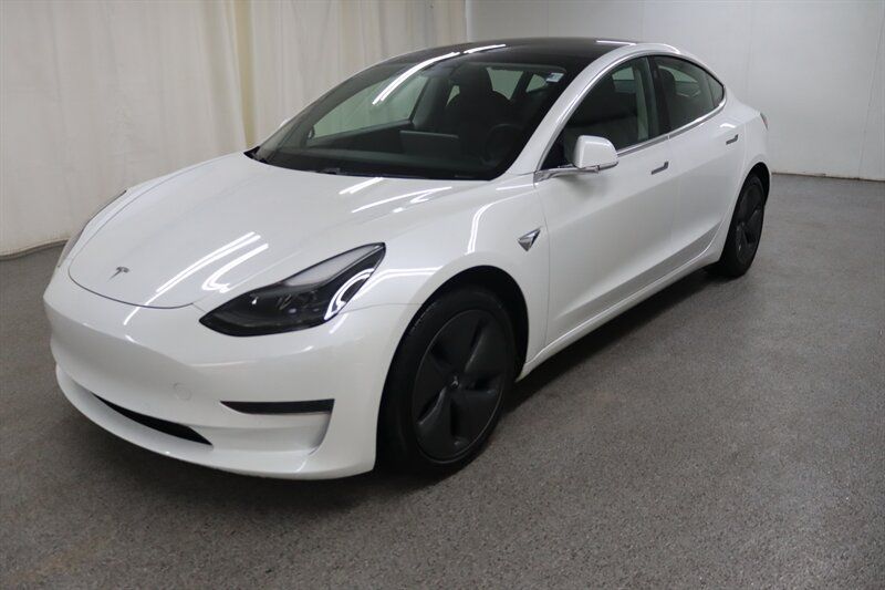 Used 2020 Tesla Model 3 Standard Range Plus RWD image 3