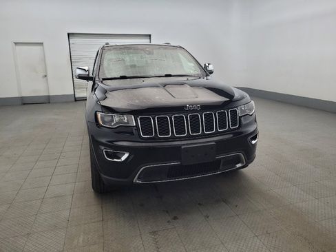 Used 2019 Jeep Grand Cherokee Limited AWD/4WD image 14