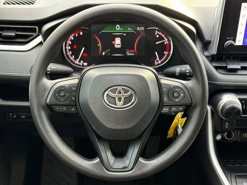 Used 2025 Toyota RAV4 LE image 15