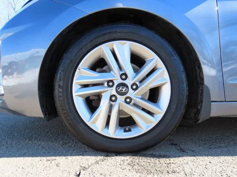 Used 2020 Hyundai Elantra Value Edition w/ Cargo Package (C1) image 8