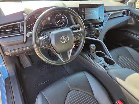 Used 2023 Toyota Camry SE AWD/4WD image 15