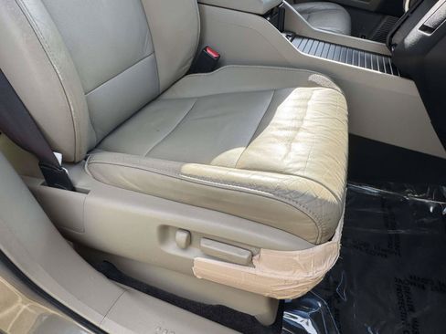 Used 2011 Honda Pilot EX-L image 10
