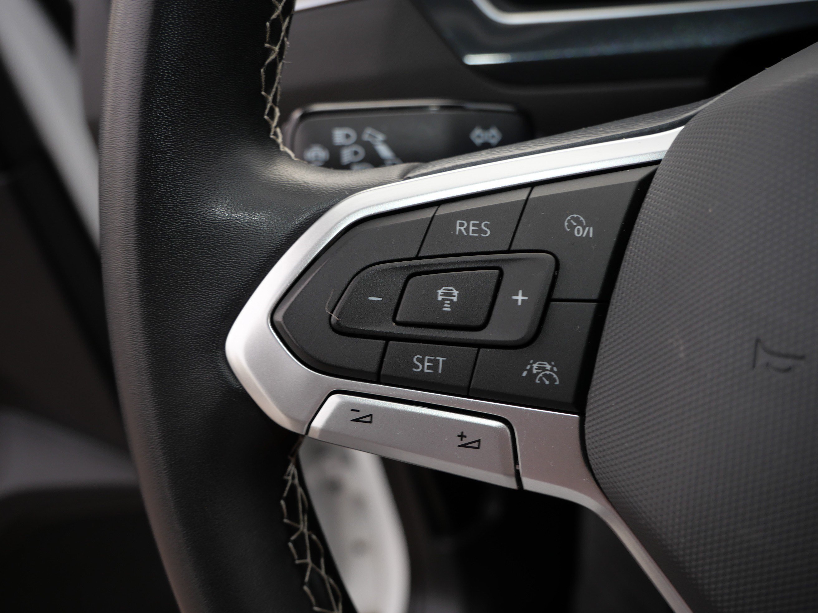Certified 2023 Volkswagen Tiguan S AWD/4WD image 25