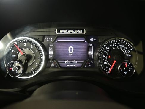 Used 2021 RAM 1500 Big Horn AWD/4WD image 24