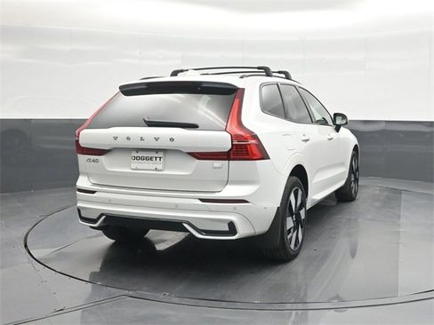 Used 2024 Volvo XC60 T8 Ultimate w/ Protection Package Premier image 26