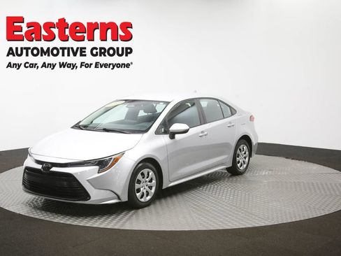 Used 2023 Toyota Corolla LE FWD image 55