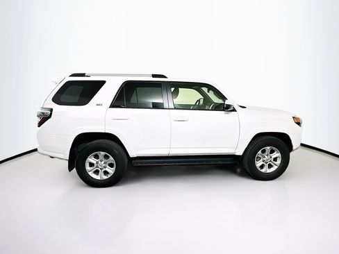 Used 2024 Toyota 4Runner SR5 image 10