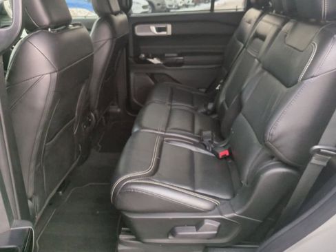 Used 2022 Ford Explorer ST w/ Equipment Group 401A image 19