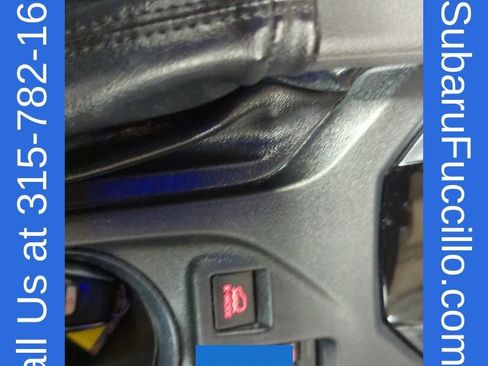 Used 2021 Subaru Crosstrek 2.5i Sport w/ Moonroof Package image 17