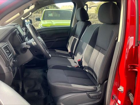 Used 2023 Nissan Titan S w/ S Utility Package image 7