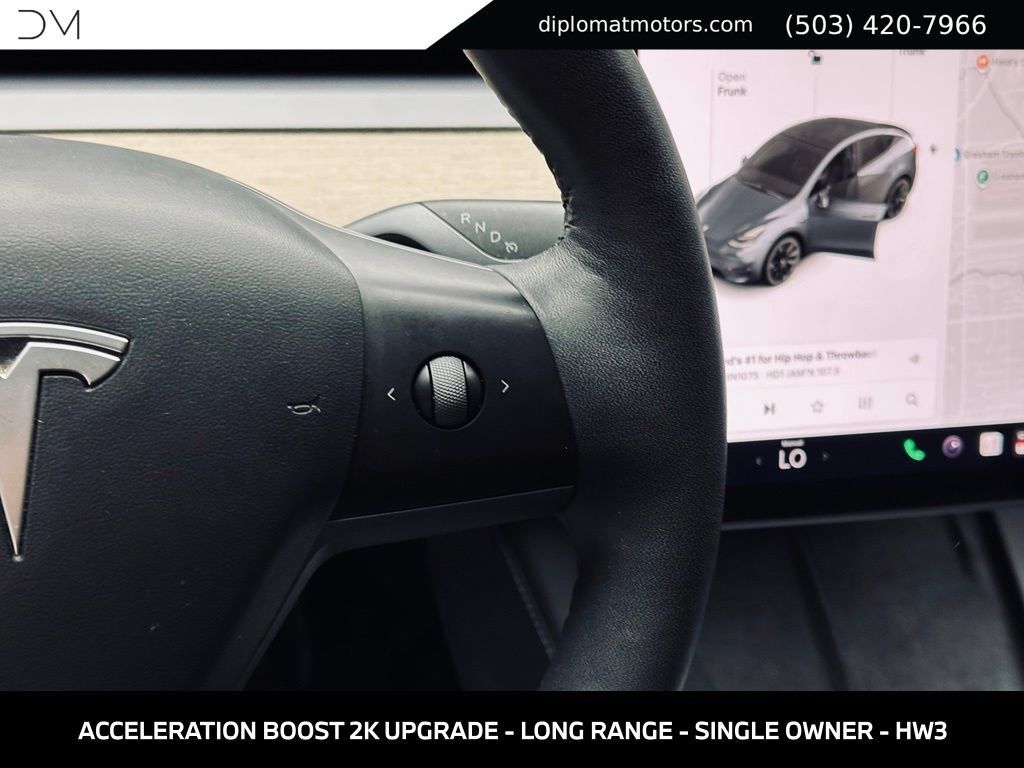 Used 2021 Tesla Model Y Long Range AWD/4WD image 32
