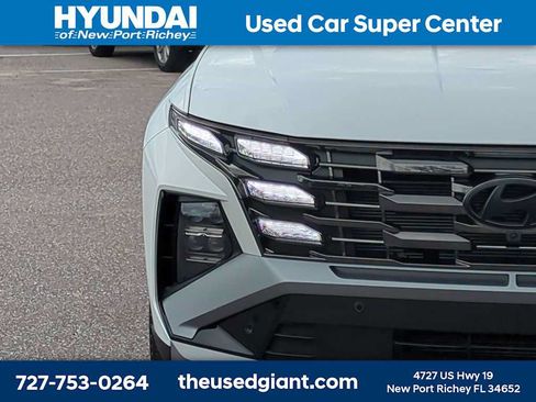 Used 2026 Hyundai Tucson Limited AWD/4WD image 9
