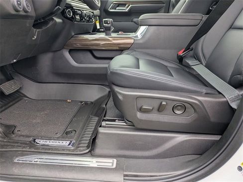 New 2025 Chevrolet Silverado 1500 RST image 11