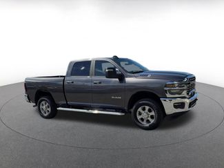 Used 2025 RAM 2500 Big Horn video 2