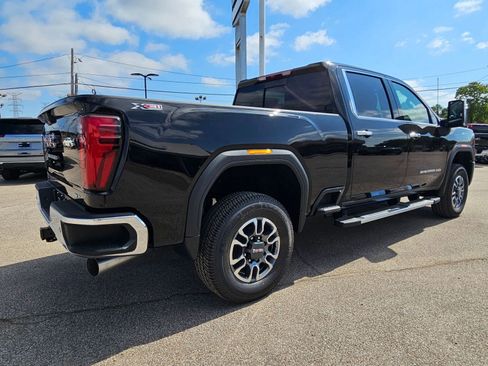 New 2026 GMC Sierra 2500 SLT w/ SLT Convenience Package image 6