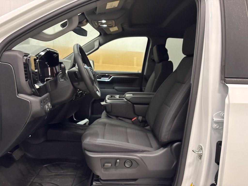 New 2026 Chevrolet Silverado 1500 RST w/ RST Select Package AWD/4WD image 18