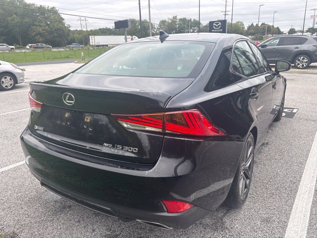 Used 2017 Lexus IS 300 AWD image 7