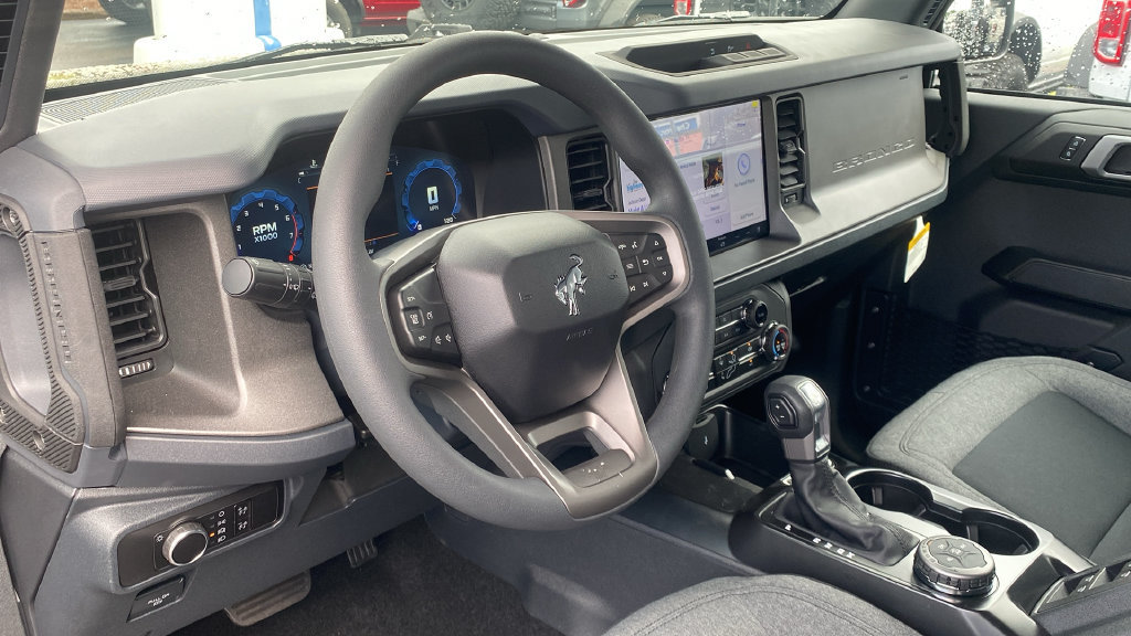 New 2026 Ford Bronco 4-Door AWD/4WD image 15