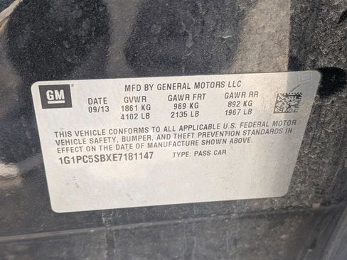 Used 2014 Chevrolet Cruze LT w/ RS Package FWD image 13
