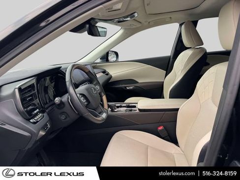 Certified 2023 Lexus RX 350 Premium w/ Cold Area Package AWD/4WD image 18