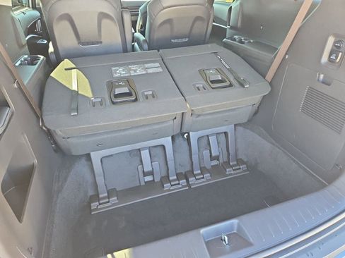 Certified 2026 Kia Carnival SX Prestige image 35