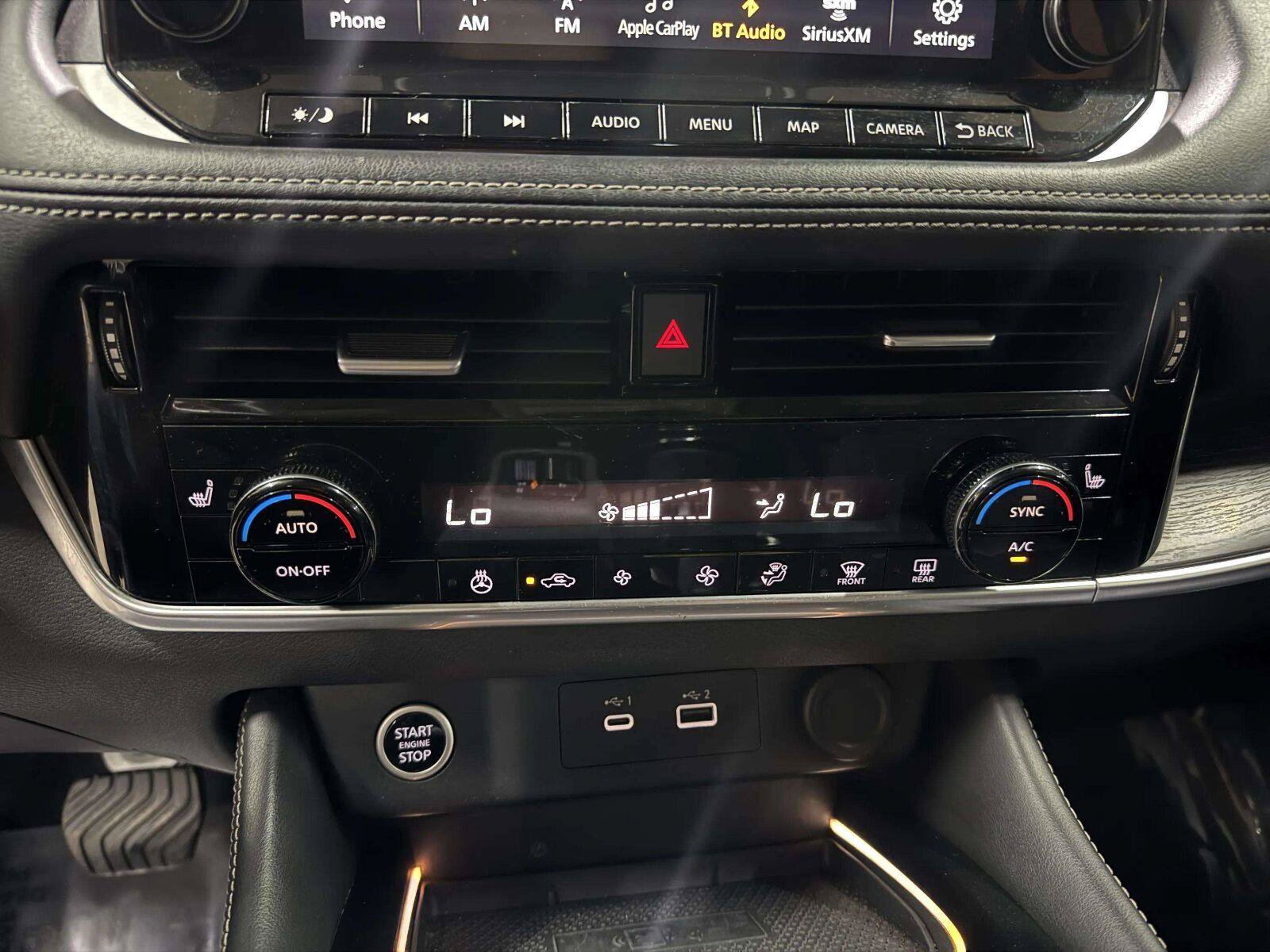 Used 2023 Nissan Rogue Platinum FWD image 24