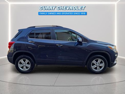 Used 2018 Chevrolet Trax LT w/ Driver Confidence Package image 14