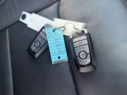 Used 2020 Ford Explorer Limited w/ Class III Trailer Tow Package image 26