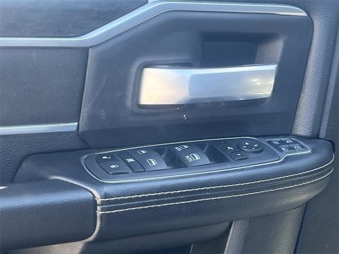 Used 2024 RAM 3500 Big Horn image 12