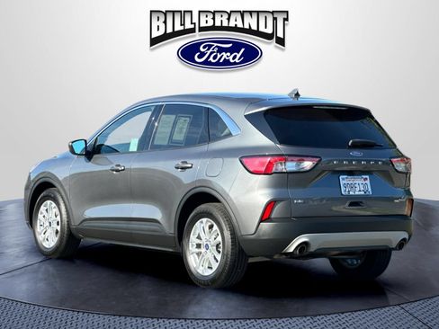 Used 2022 Ford Escape SE FWD image 5