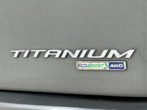 Used 2017 Ford Edge Titanium w/ Equipment Group 301A AWD/4WD image 42