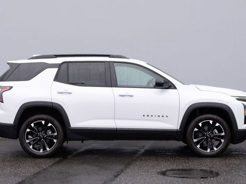 New 2026 Chevrolet Equinox RS AWD/4WD image 27