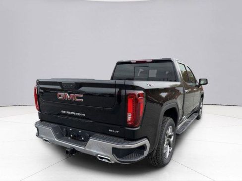 New 2026 GMC Sierra 1500 SLT w/ SLT Premium Package image 11