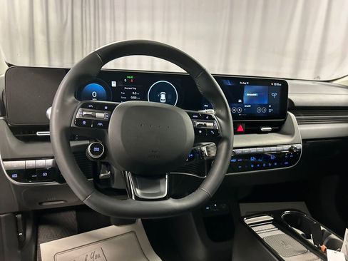 New 2025 Hyundai Ioniq 5 SEL image 13