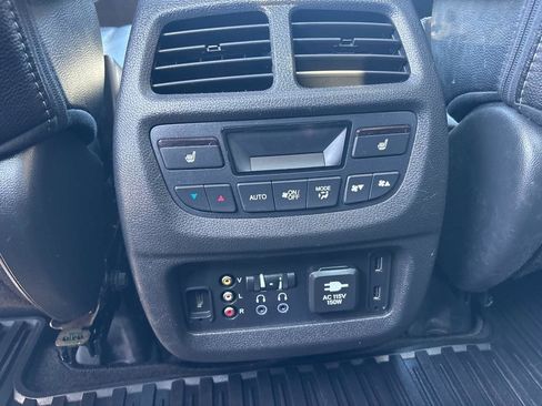 Used 2018 Honda Pilot Elite image 18