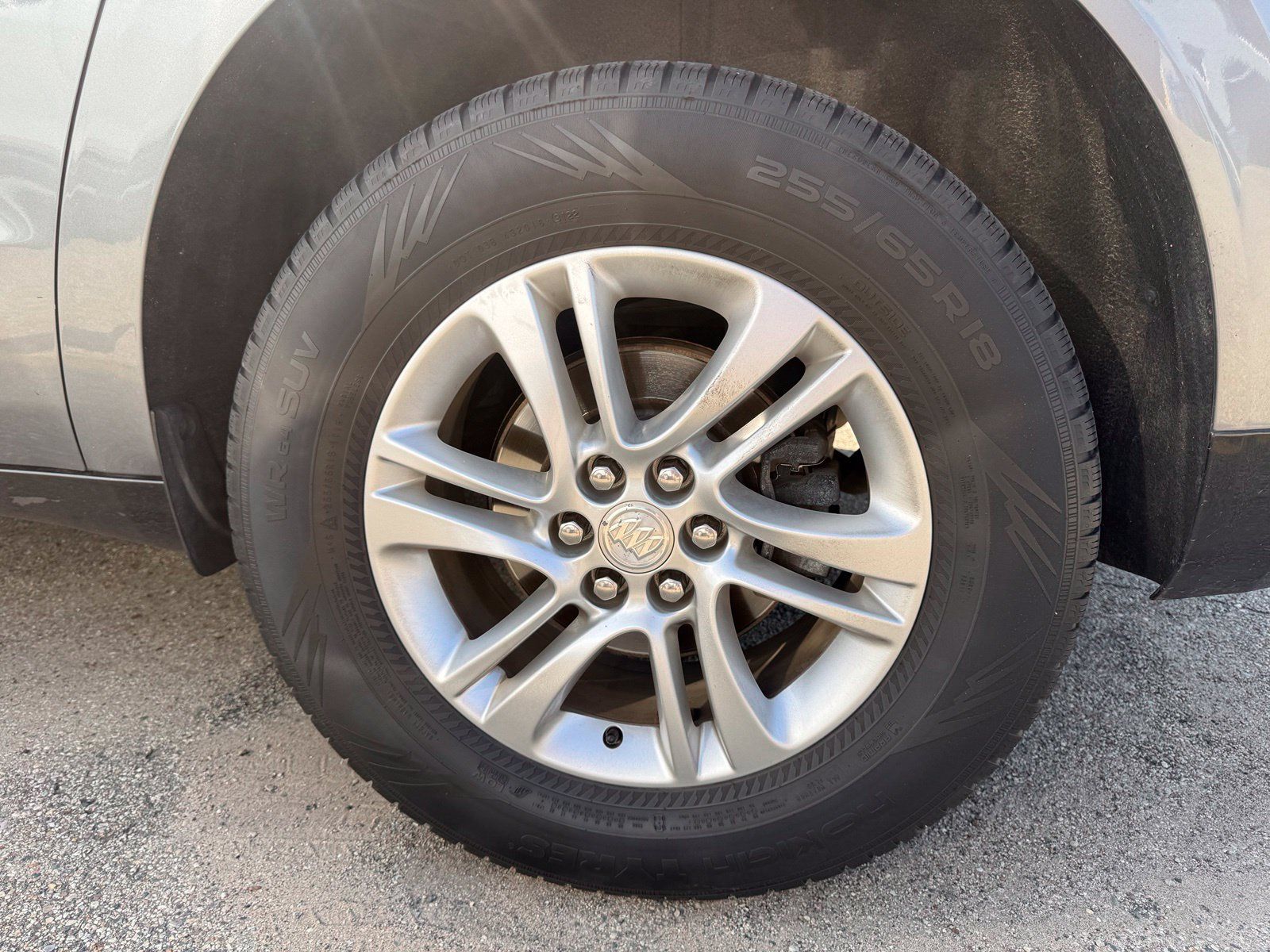 Used 2018 Buick Enclave Essence w/ Trailering Package AWD/4WD image 8